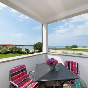  Apartment Seaplace #1