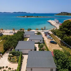Rasin Mobile Homes Ferienhaus Pakoštane